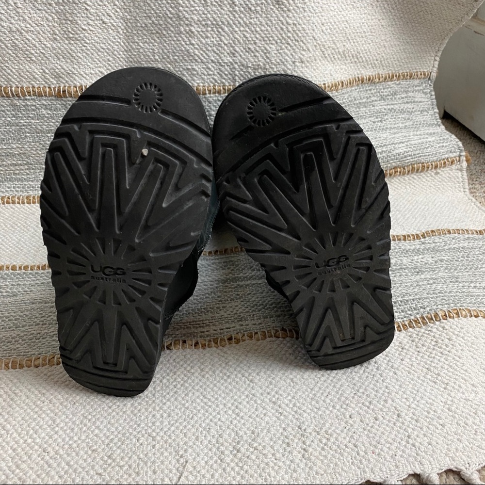 UGG Black Leather Embroidered Stitch Boho Boots - Picture 9 of 16